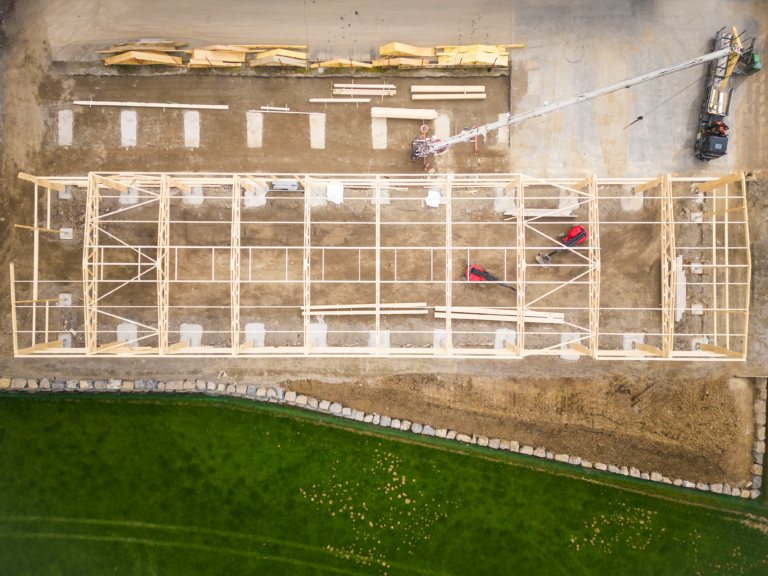 Structure en bois_hall industriel_Chimsco_retouche (1)